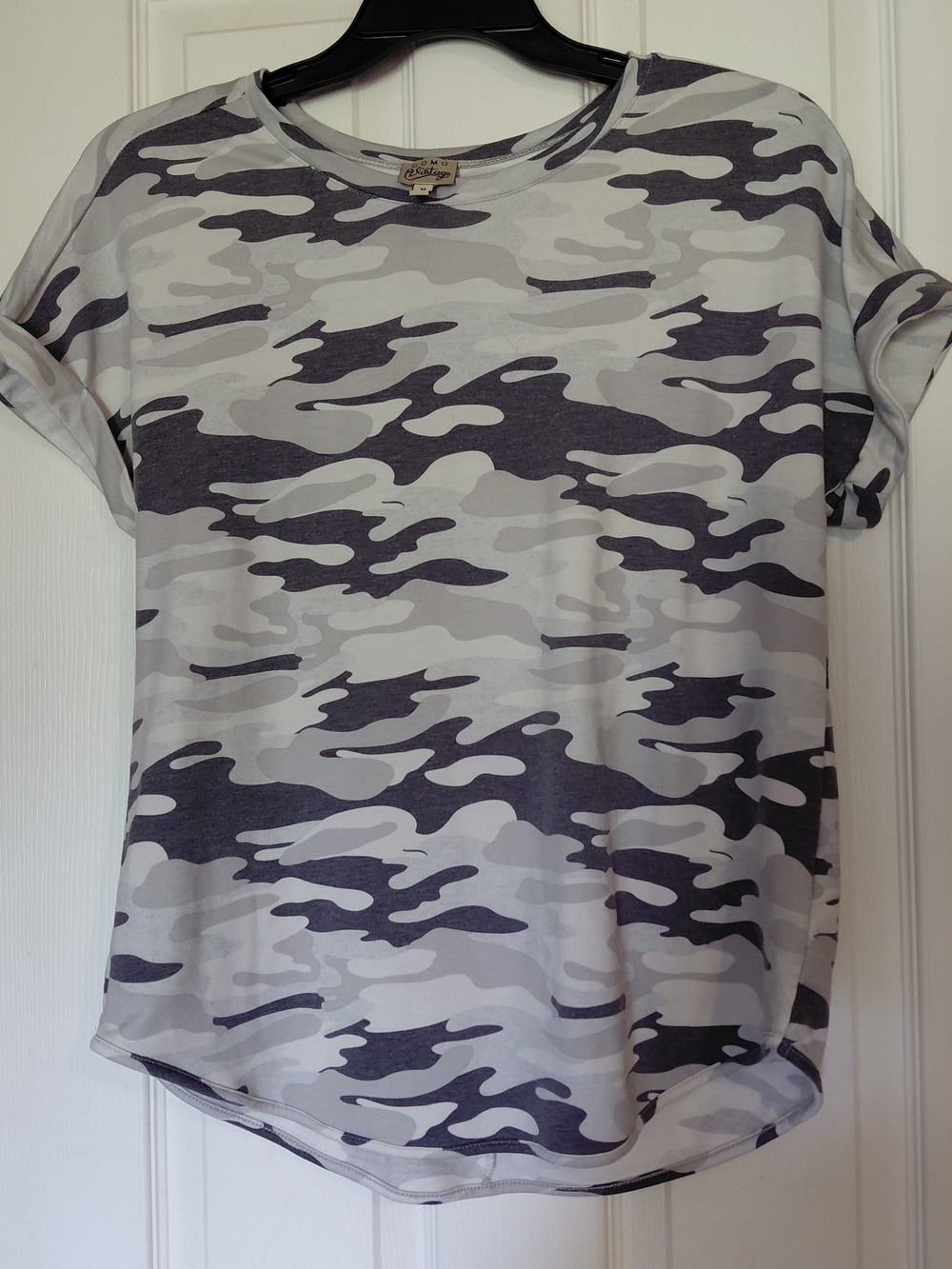 Como Vintage Women's Short Sleeve Camo Tee - Gray & White
